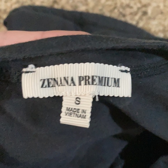 Black t-shirt dress - Picture 3 of 3